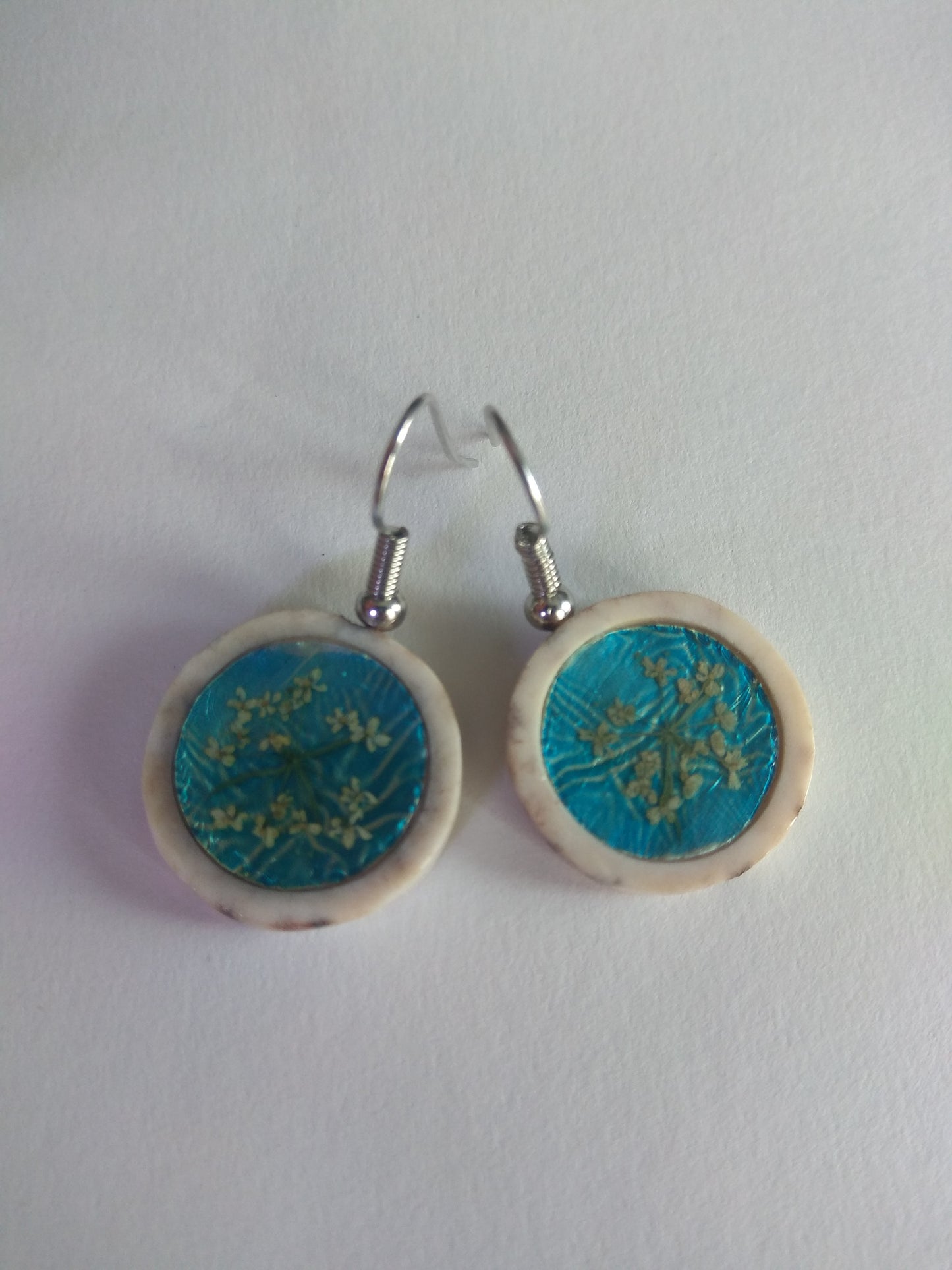 Boucles d'oreilles fleurs et cerf